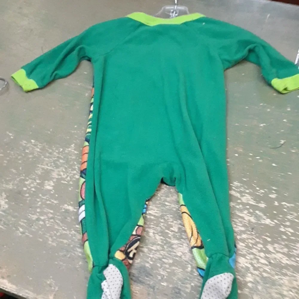 TMNT  turtle sleeper size‎ 12 M. with hat